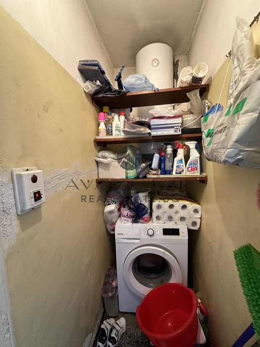 Продава се Тристаен апартамент в Пловдив, Център - 92 кв.м за 1631 €/кв.м - Снимка #8