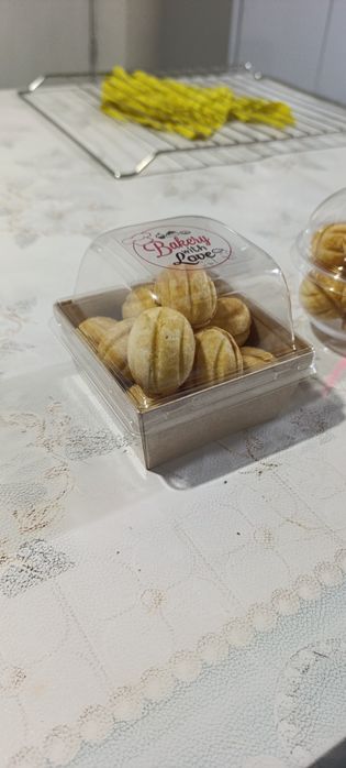 Oreshki yong'oq oprimga