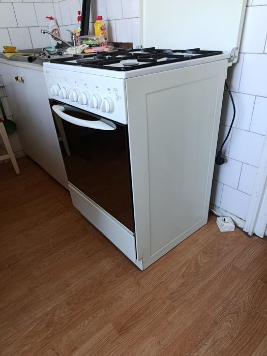 Vand aragaz Zanussi