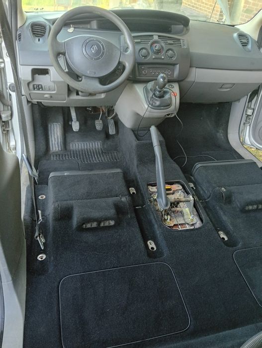 Vând Renault Scenic ll, 1.5 diesel 2007