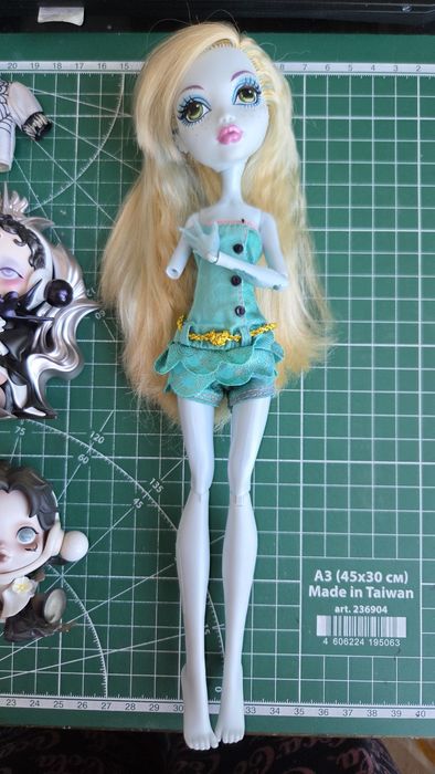 monster high pop mart