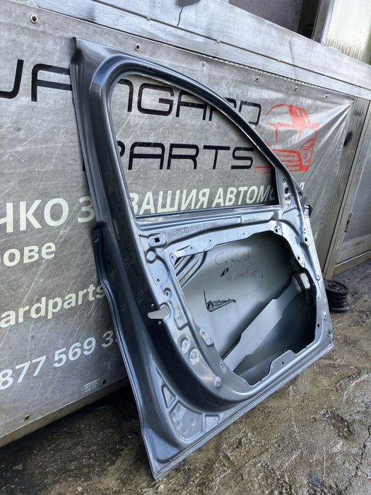 Предна лява врата за Mercedes-Benz C-class w205