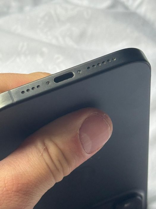 iPhone 15 PRO MAX - 91 VIATA - la cutie