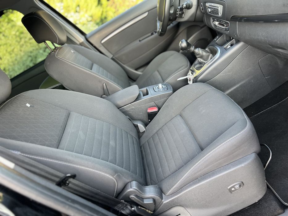 Renault Grand Scenic 1.5 DCI 110 CP