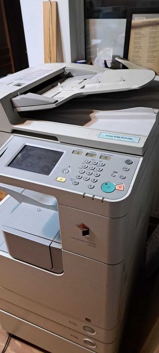 Copiator canon  Image Runner 2530i