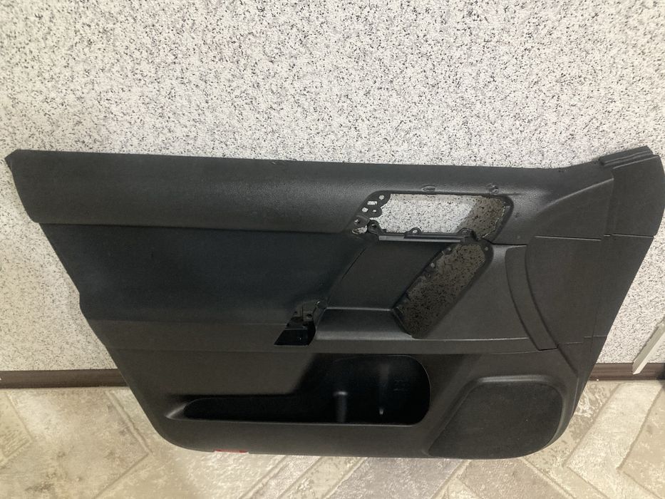 Обшивка двери на прадо 150 сабаля на капот