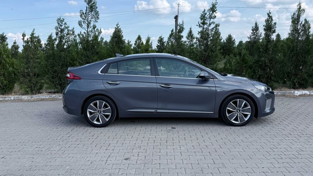 HYUNDAI Ioniq 2018 — imagine 3