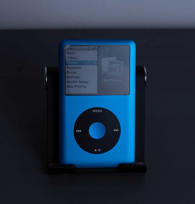 iPod Classic 6th Generation 128GB – Baterie 2000mAh, Carcasă Nouă