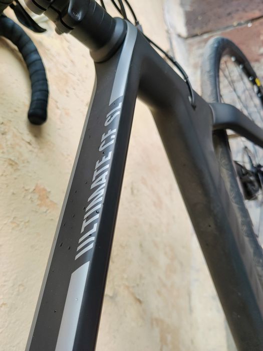 Cursiera Canyon Ultimate CF 2022