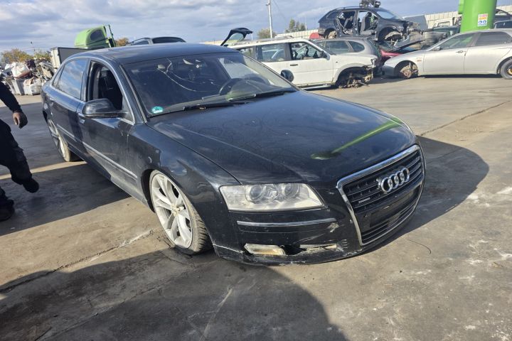 Armatura / Intaritura bara fata Audi A8 2008
