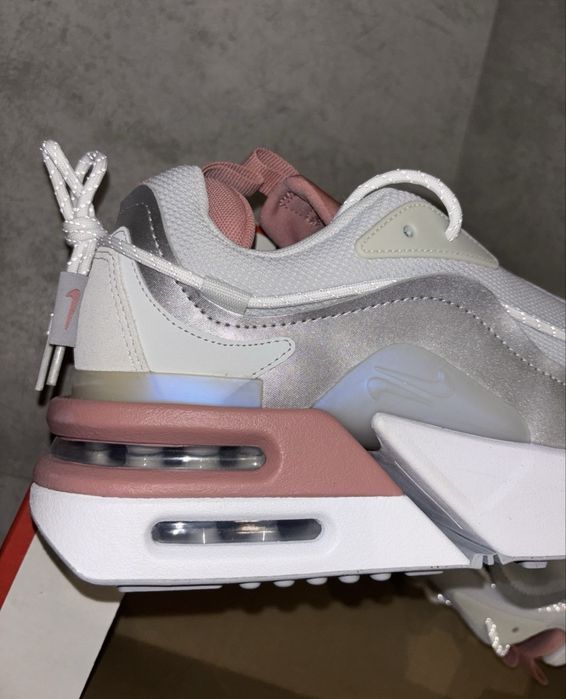 Обувки Nike Furyosa