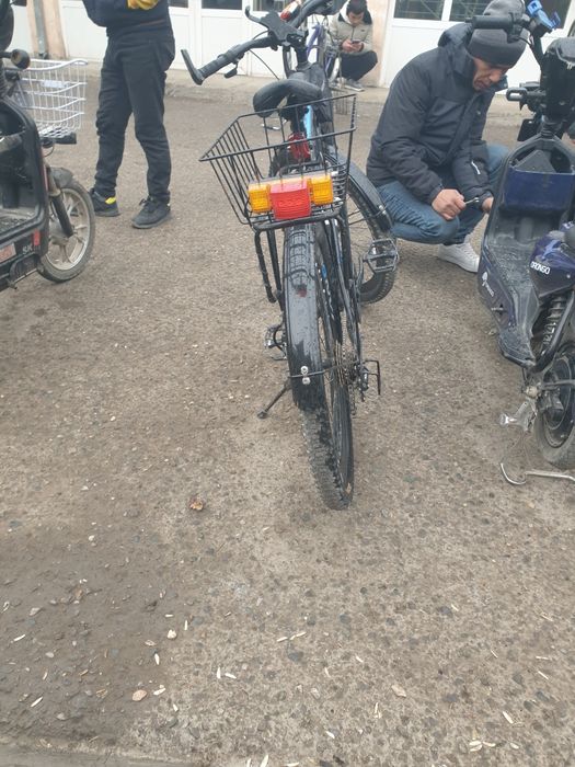 Valasipet sotiladi ayibi yo narhi 1 mln kamibor kelishamiz