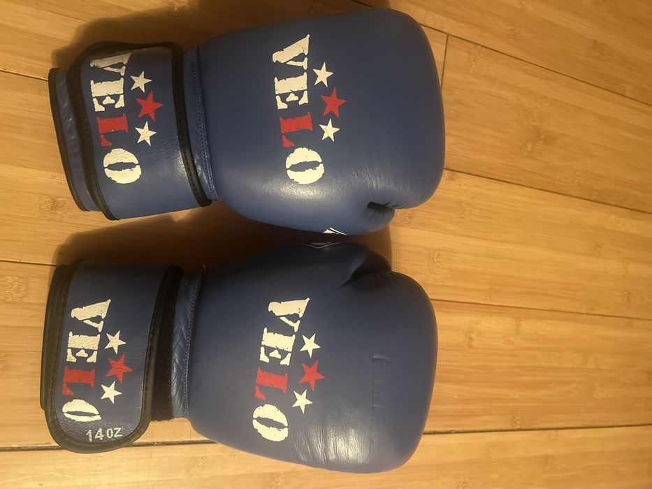 VELO перчатки синие и красные