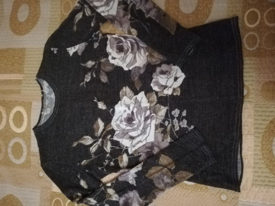 Лятна рокля с гръцко деколте и още рокли