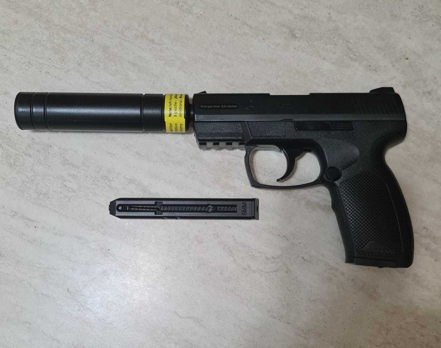 Pistol airsoft Combat Zone Cop SK Umarex CO2 modificat > 3 jouli