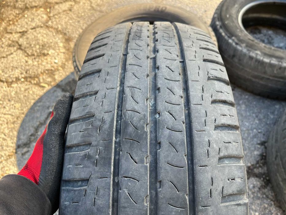 Летни бусови гуми 235/65/16C Kleber Transpro