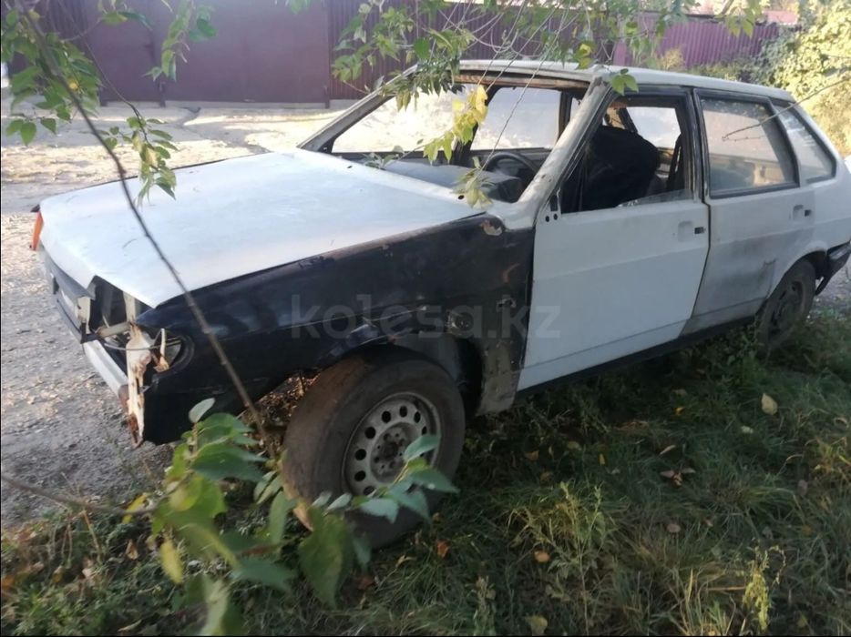 Девятка не на находу 2109