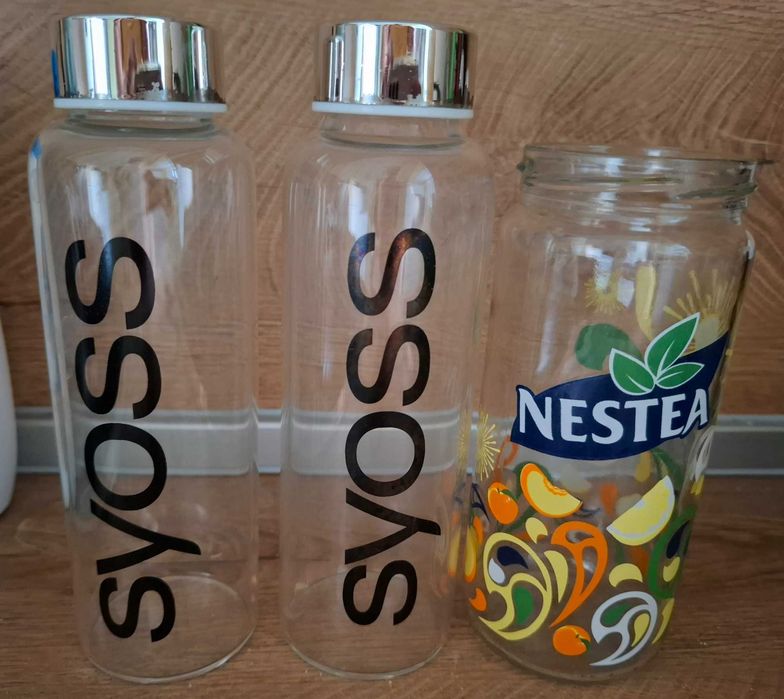 Лот от 2 бр. нови стъклени бутилки и чаша