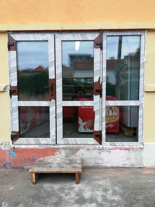 Rulouri exterioare uși garaj cu telecomanda sau manuala, tâmplărie pvc