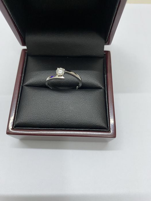 Inel cu Diamant 0,25 Karat NOU!!