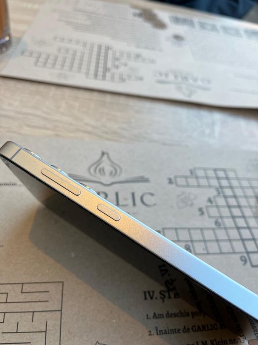 Vand Samsung S24 Fe ca nou