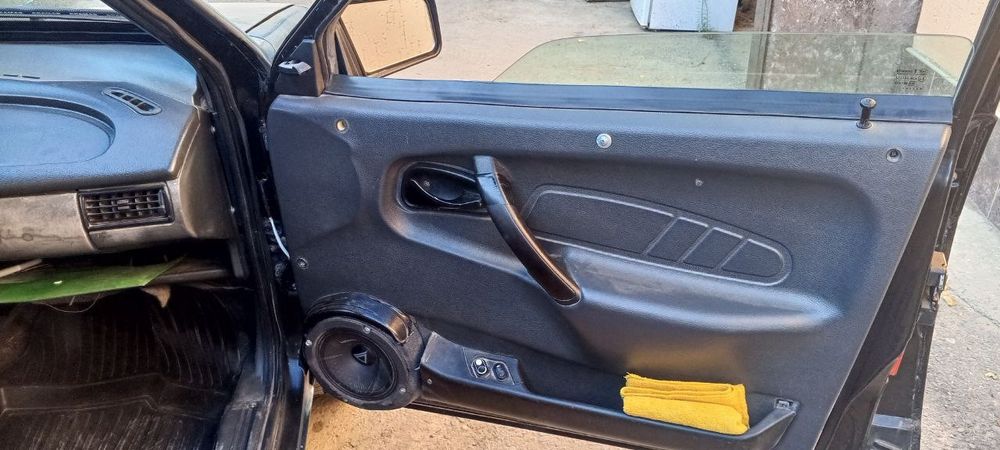 Vaz 21099 zudlik bilan sotiladi