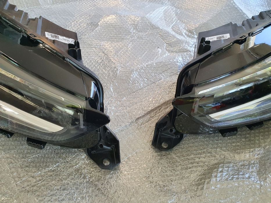 Far stg dreapta pt Opel Corsa F, Peugeot 208, an 2019, 2020, 2021
