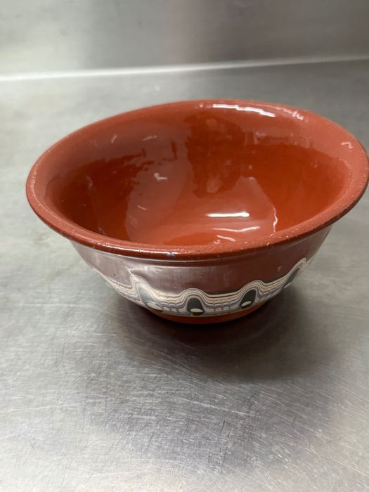 Купа троянска керамика