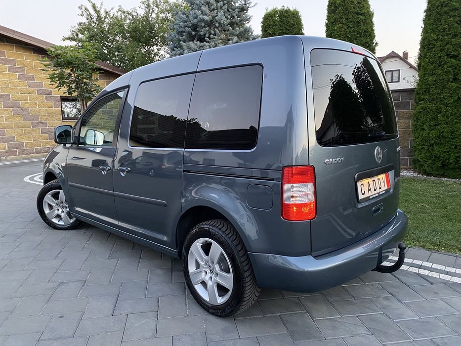 VW Caddy Life 1,9 Tdi~77-KW-105-Cp-top fara Rugina