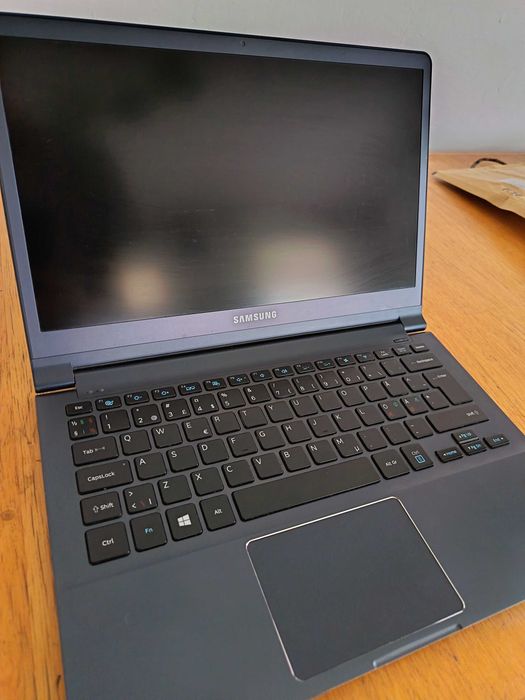 Vand Laptop SAMSUNG