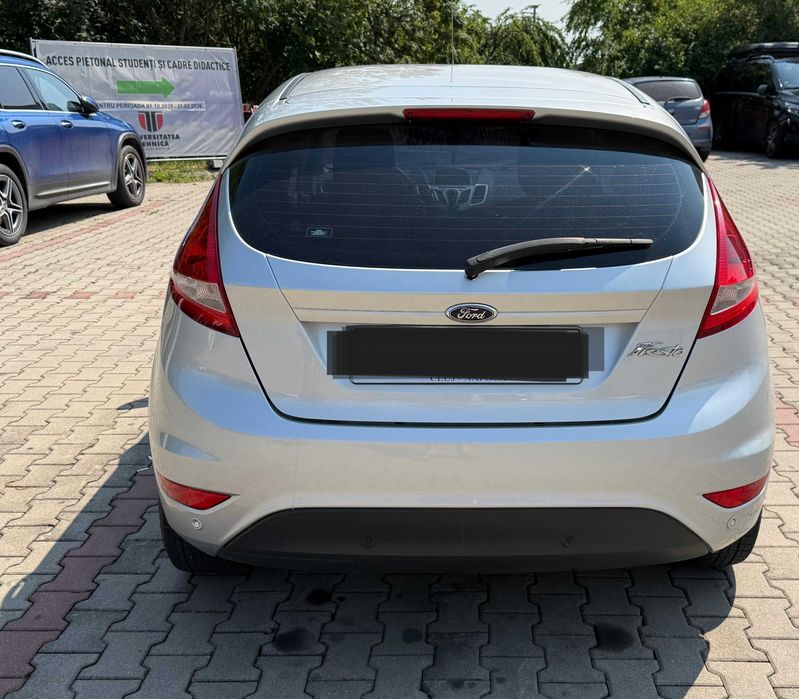 Vand Ford Fiesta