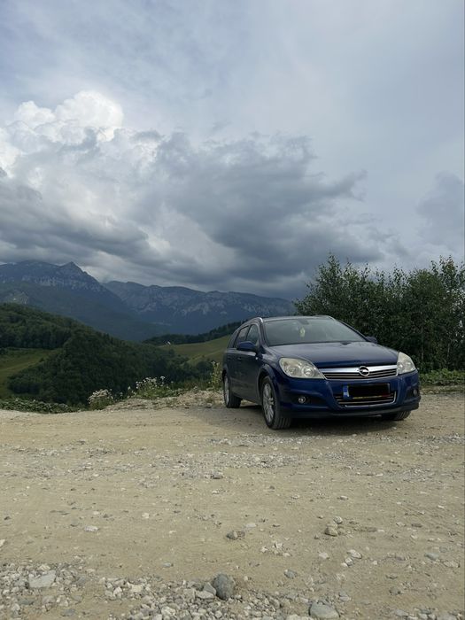 Opel Astra H.