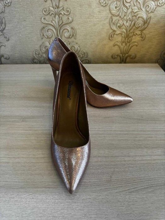 Туфли на шпильке размер 38