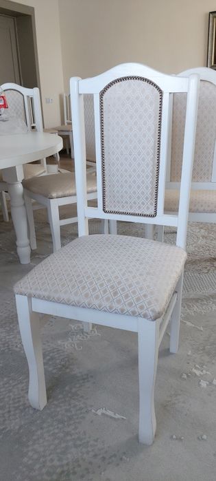 Столы круглые в Астане.