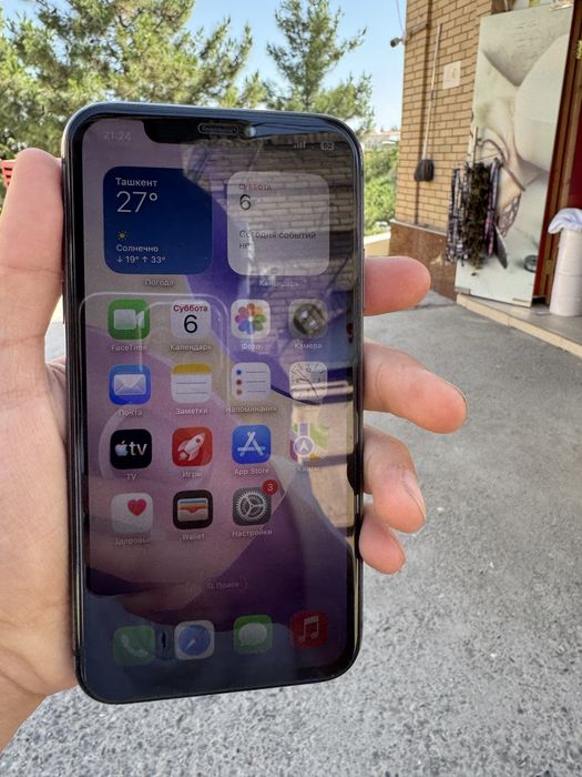 Iphone 11 black срочно!