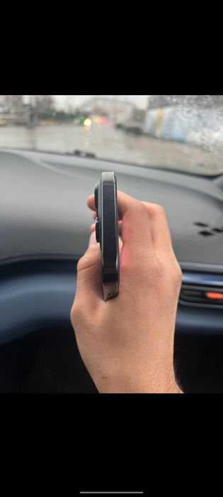 iPhone 16 pro 256 GB 1 SIM 1 ESIM