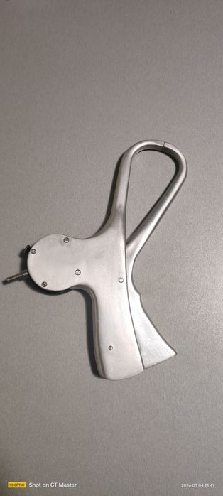 Caliper mecanic cu clemă pentru măsurarea țesutului adipos