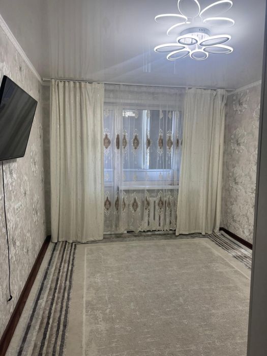 Продам 2 комнотную квартиру