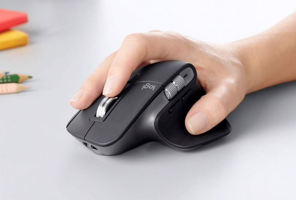 Logitech MX Master 3S Усовершенствованная беспроводная мышь