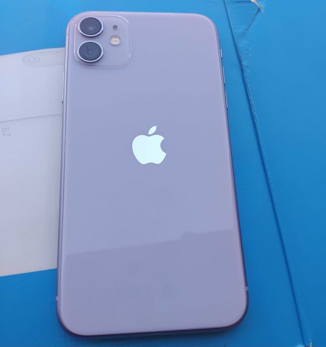 Продава се iphone 11