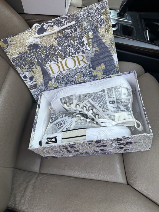 Женскик кроссовки Dior