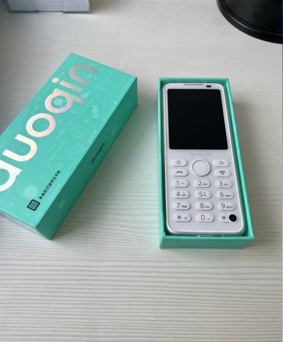 Qin f21 pro 4/64 GB Play Market