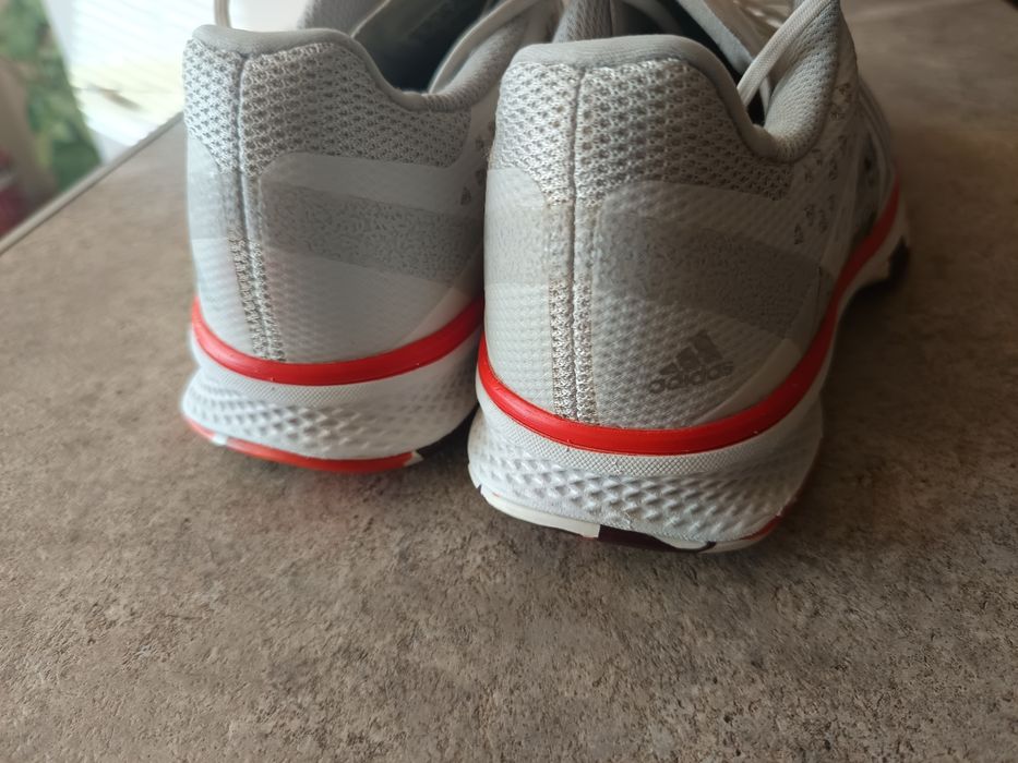 Маратонки Adidas