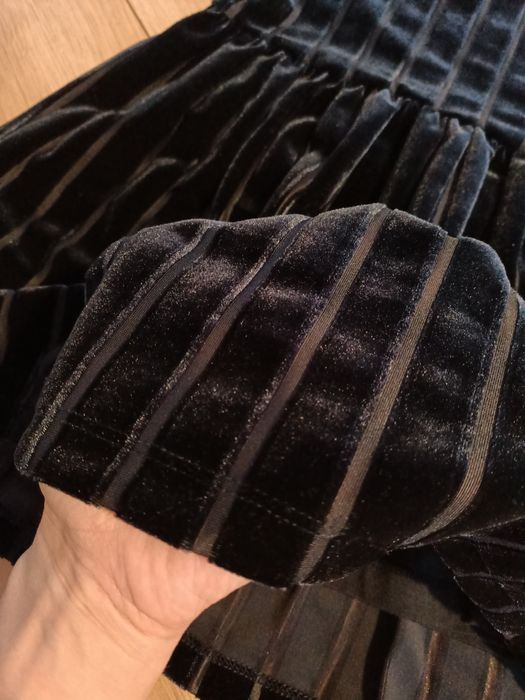 Rochita catifea mărimea 104