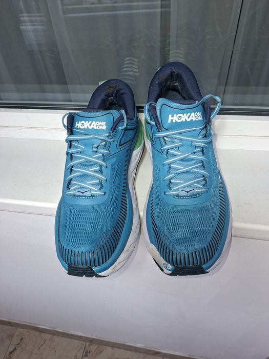 Vând adidasi Hoka nr 42 originali