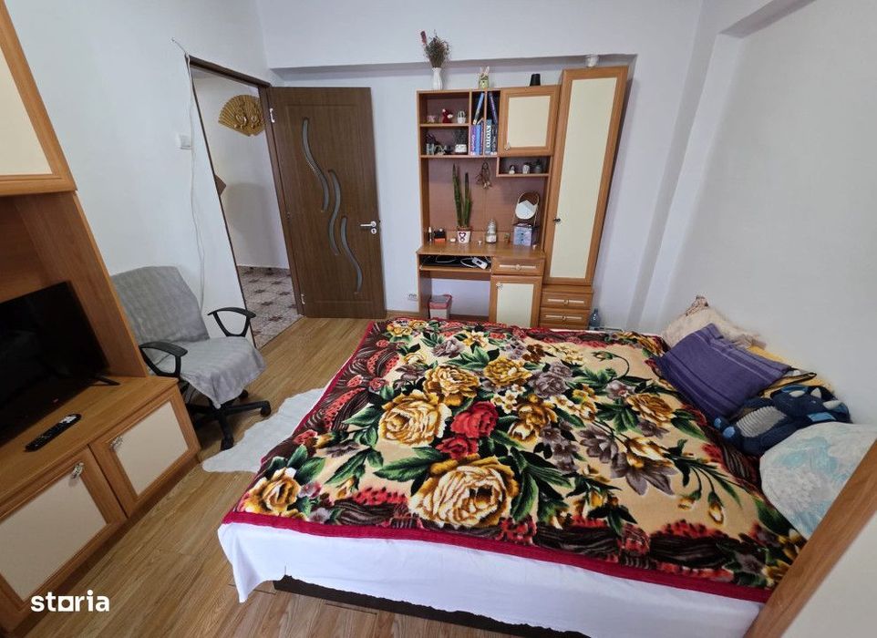 Apartament  3 camere Dacia , 70 metri, etaj 3 Cod:162952