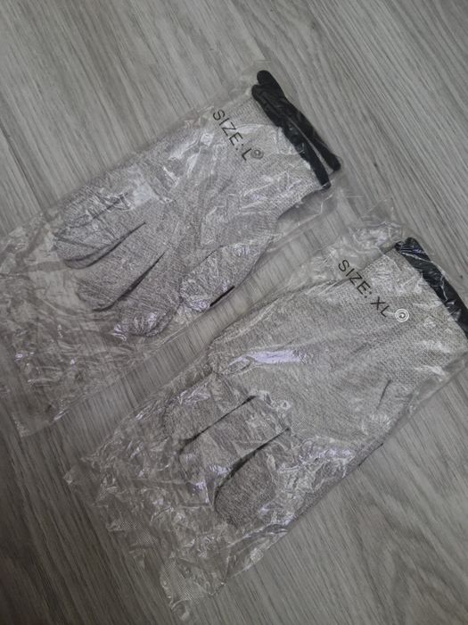Перчатки массажные новые