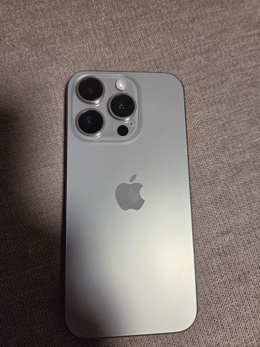 iPhone 15 Pro 256GB Natural Titanium