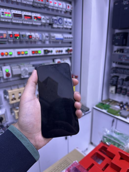 Срочно сотилади 12pro.