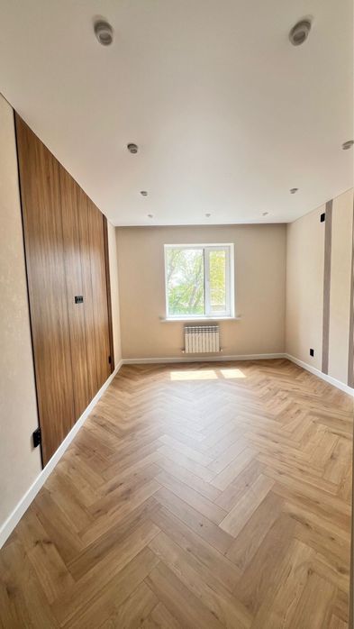 В продам 2- ком квартиру